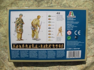 Italeri 6134 German paratroopers Tropical Uniform.